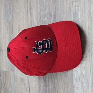 STL St. Louis Cardinals cap ball hat red fan favorite